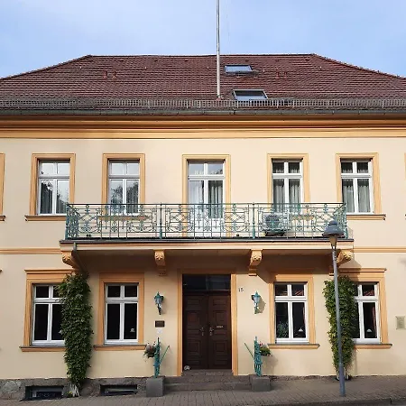 Hotel Garni Schlossgarten Neustrelitz