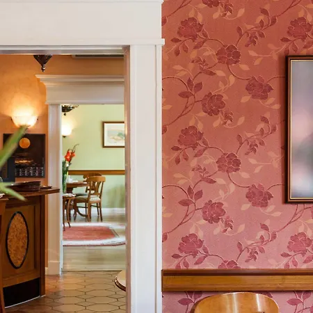 Hotel Garni Schlossgarten Neustrelitz